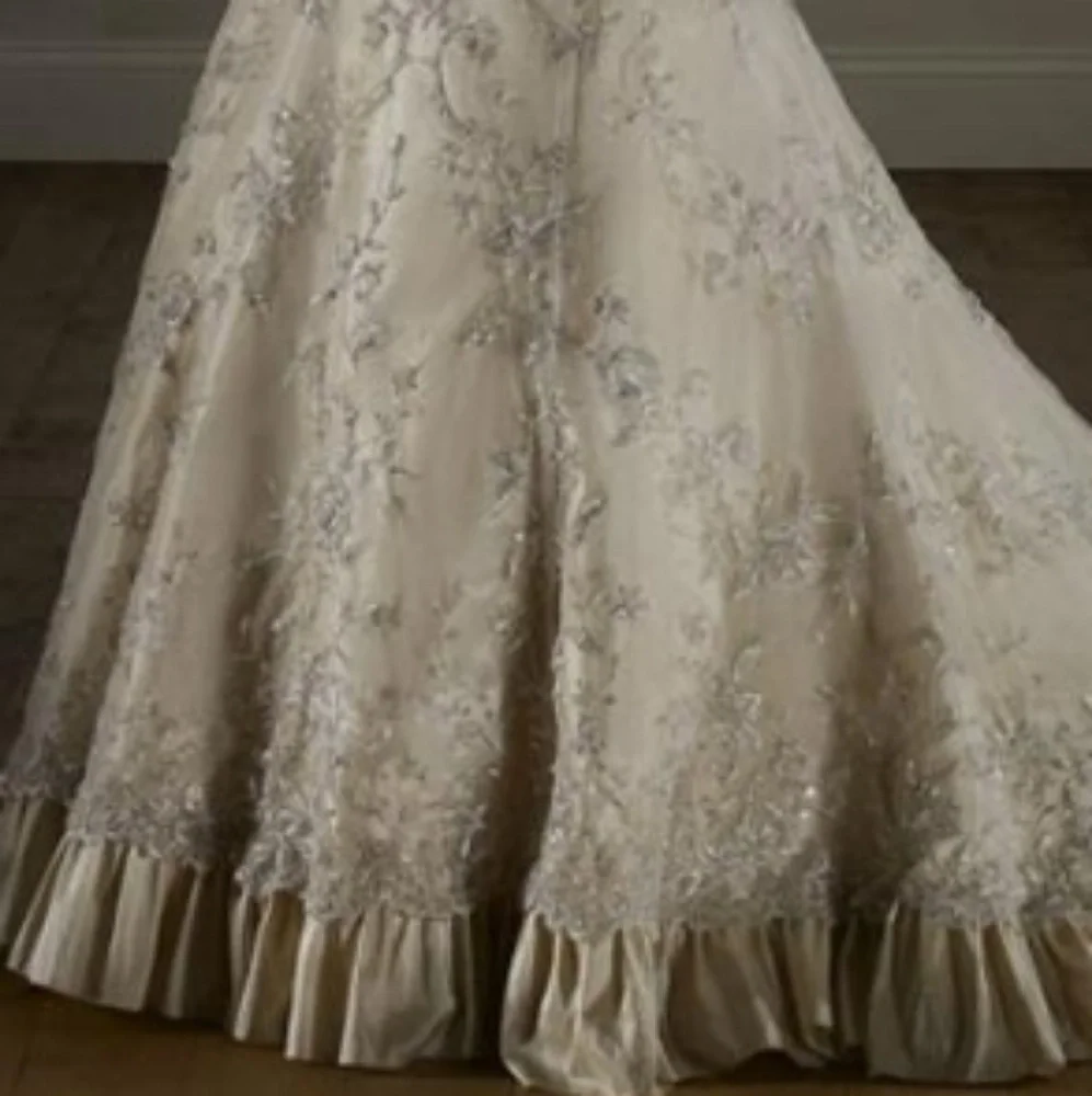 👰 STUNNING NWT! VINTAGE WEDDING GOWN - Picture 6 of 6